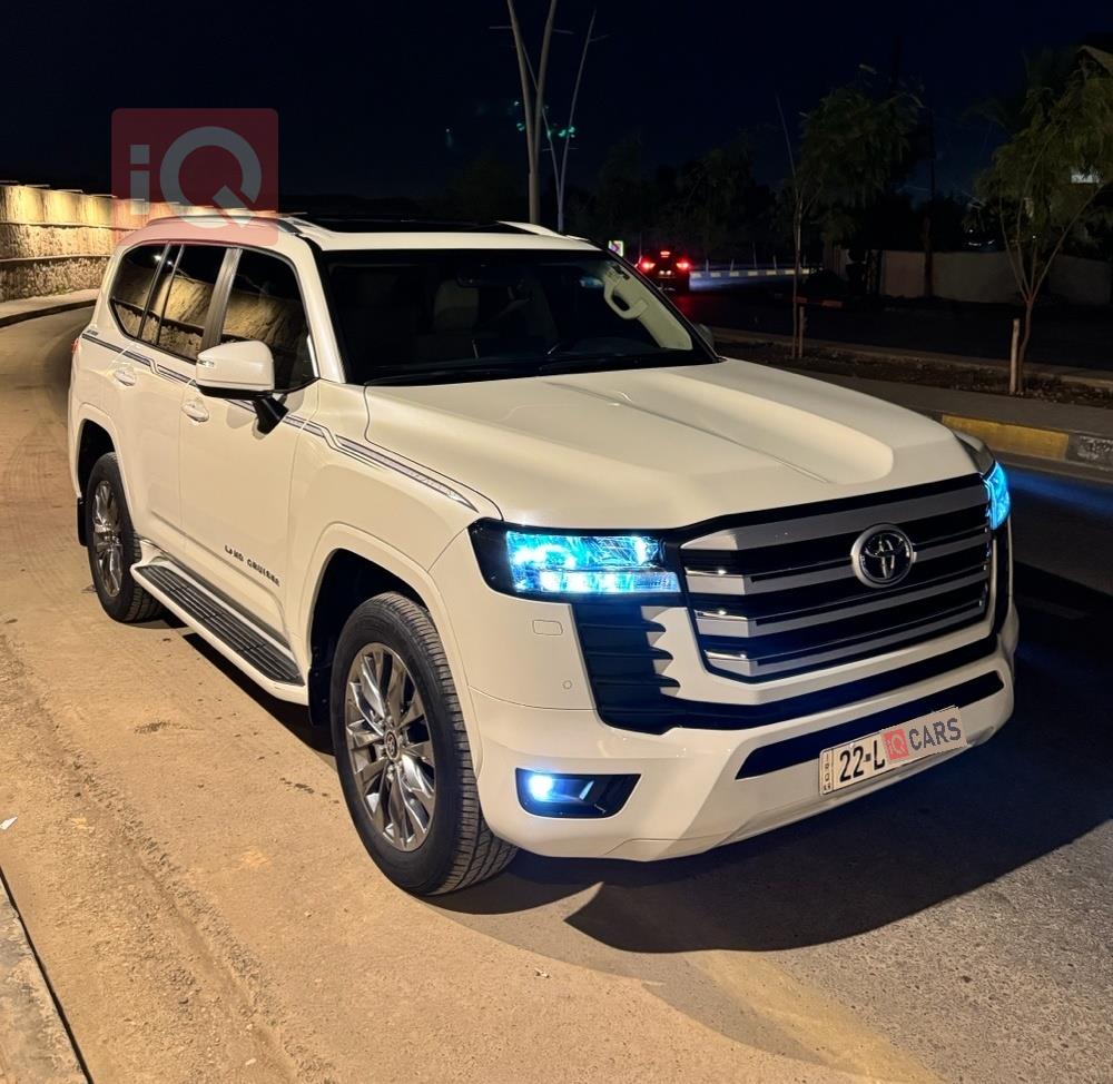 تويوتا لاندكروزر